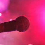 Cifras Milionárias e Energia Pura: Os Contrastes do Show Business